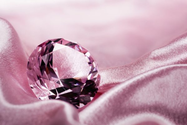 Mengenal 5 Perhiasan Berlian Termahal yang Pernah Ada di Dunia